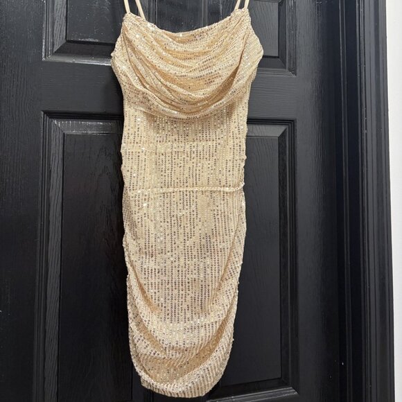 Homecoming/Cocktail Dress - Picture 1 of 2